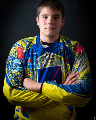 Enzo Milon U18 (1) Enzo Milon U18 (1)